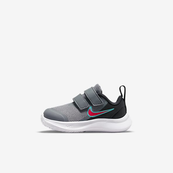Nike shoes w strap online